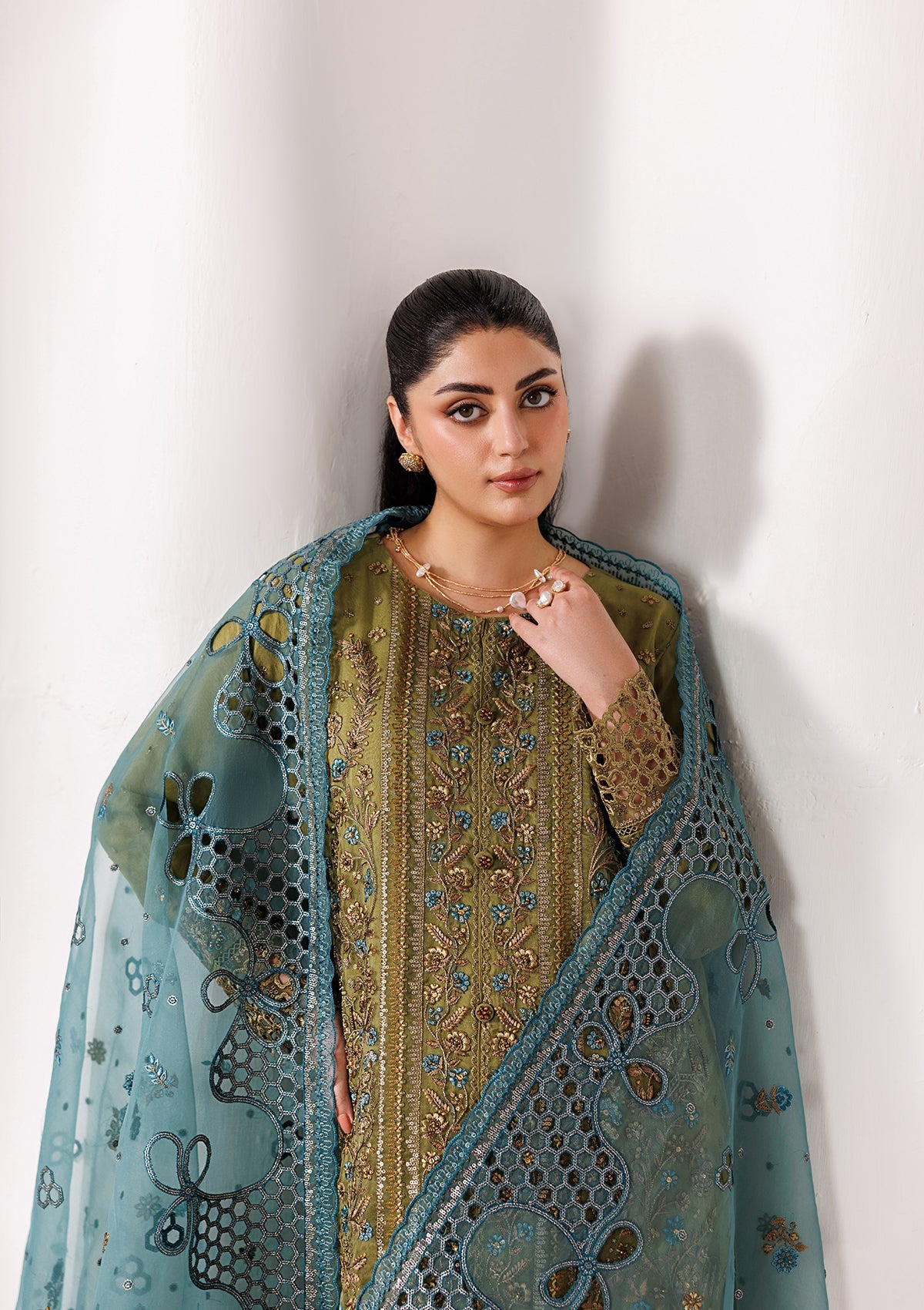 Pakistani Designer Olive Green Organza Salwar Kameez Online in KSA Riyadh Saudi Arabia Oman Bahrain Qatar