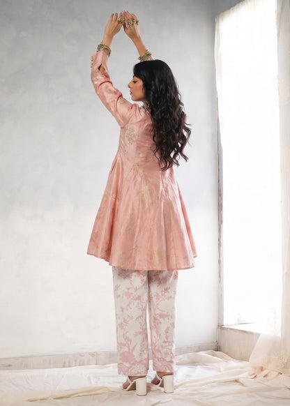 Pakistani Designer Peach Lawn Salwar Kameez Online in KSA Riyadh Saudi Arabia Oman Bahrain Qatar