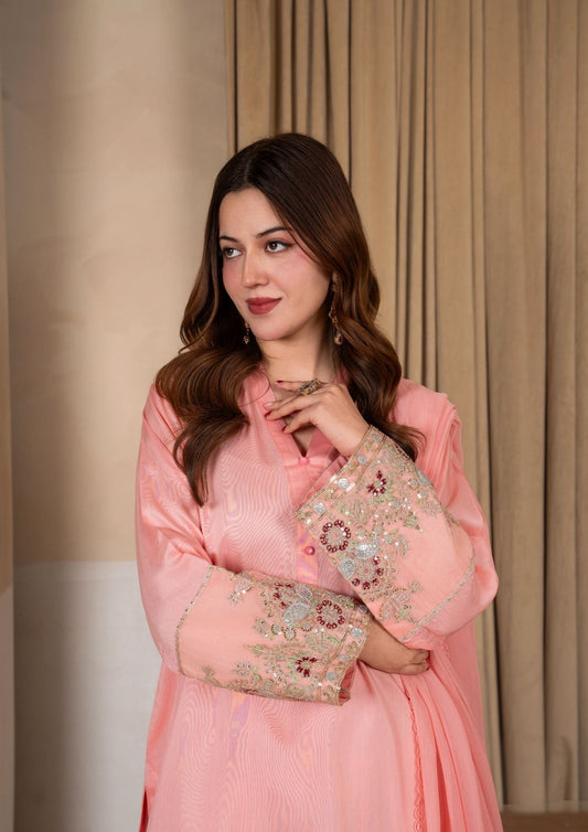 Pakistani Designer Peach Pink Farshi Shalwar Suit Online in KSA Riyadh Saudi Arabia Oman Bahrain Qatar