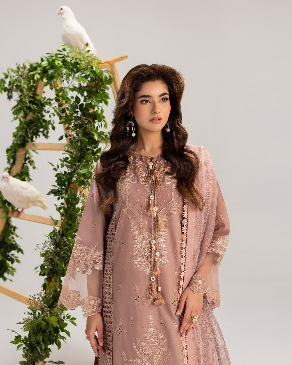 Pakistani Designer Pink Lawn Suit with Khadi Net Dupatta Online in KSA Riyadh Saudi Arabia Oman Bahrain Qatar