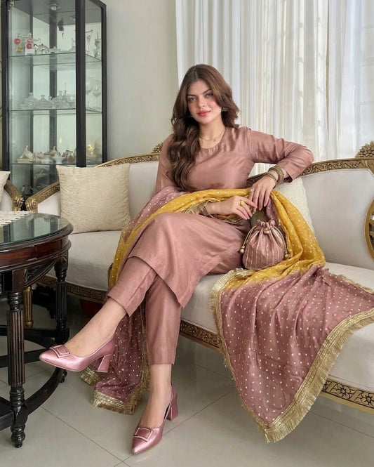 Pakistani Designer Pink Silk Salwar Kameez Online in KSA Riyadh Saudi Arabia Oman Bahrain Qatar