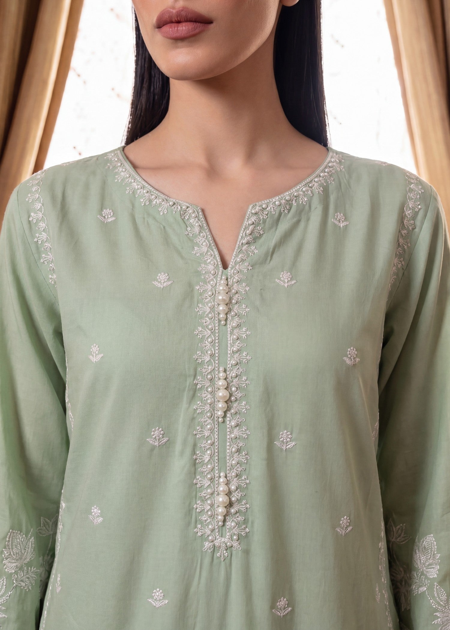 Pakistani Designer Pistachio Green Lawn Suit Online in KSA Riyadh Saudi Arabia Oman Bahrain Qatar