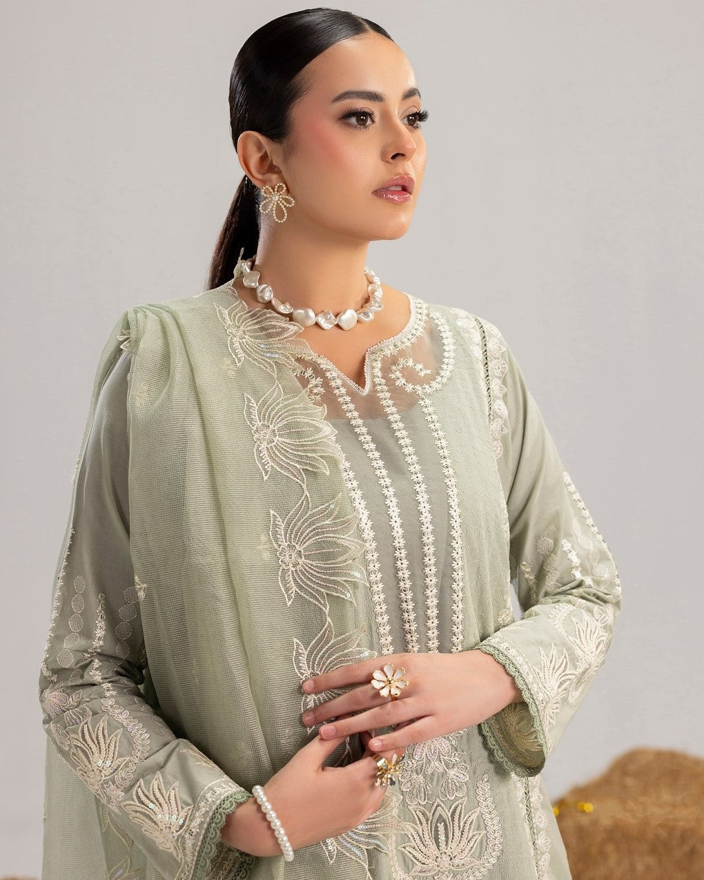 Pakistani Designer Pistachio Lawn Salwar Kameez Online in KSA Riyadh Saudi Arabia Oman Bahrain Qatar