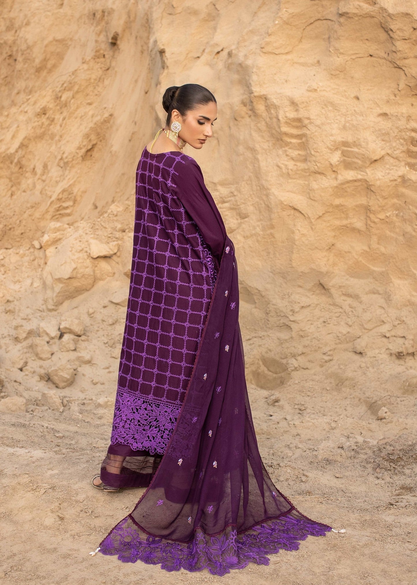 Pakistani Designer Plum Cotton Salwar Kameez Online in KSA Riyadh Saudi Arabia Oman Bahrain Qatar