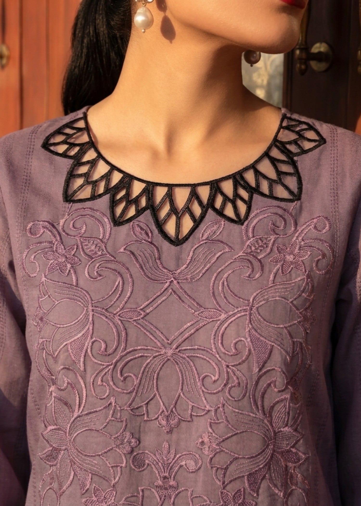 Pakistani Designer Plum Purple Embroidered Kurta Set Online in KSA Riyadh Saudi Arabia Oman Bahrain Qatar