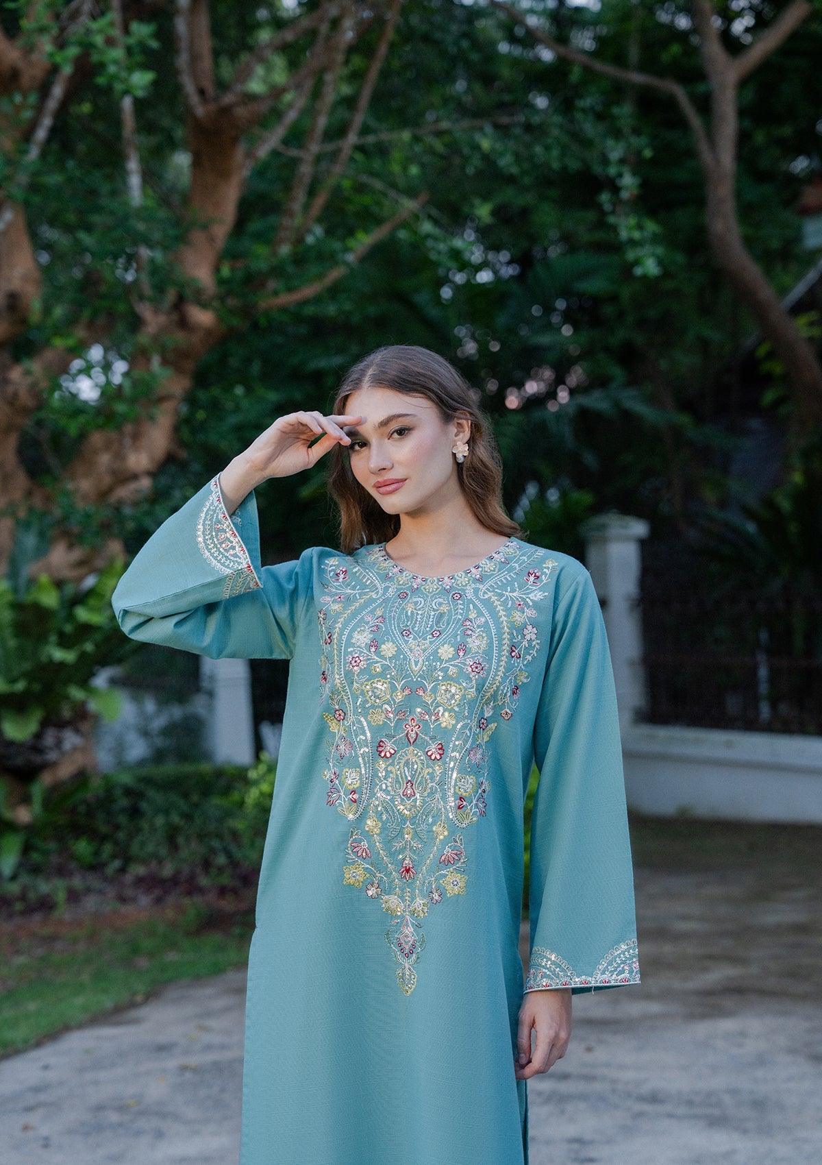 Pakistani Designer Sky Khaddar Kurta Set Online in KSA Riyadh Saudi Arabia Oman Bahrain Qatar