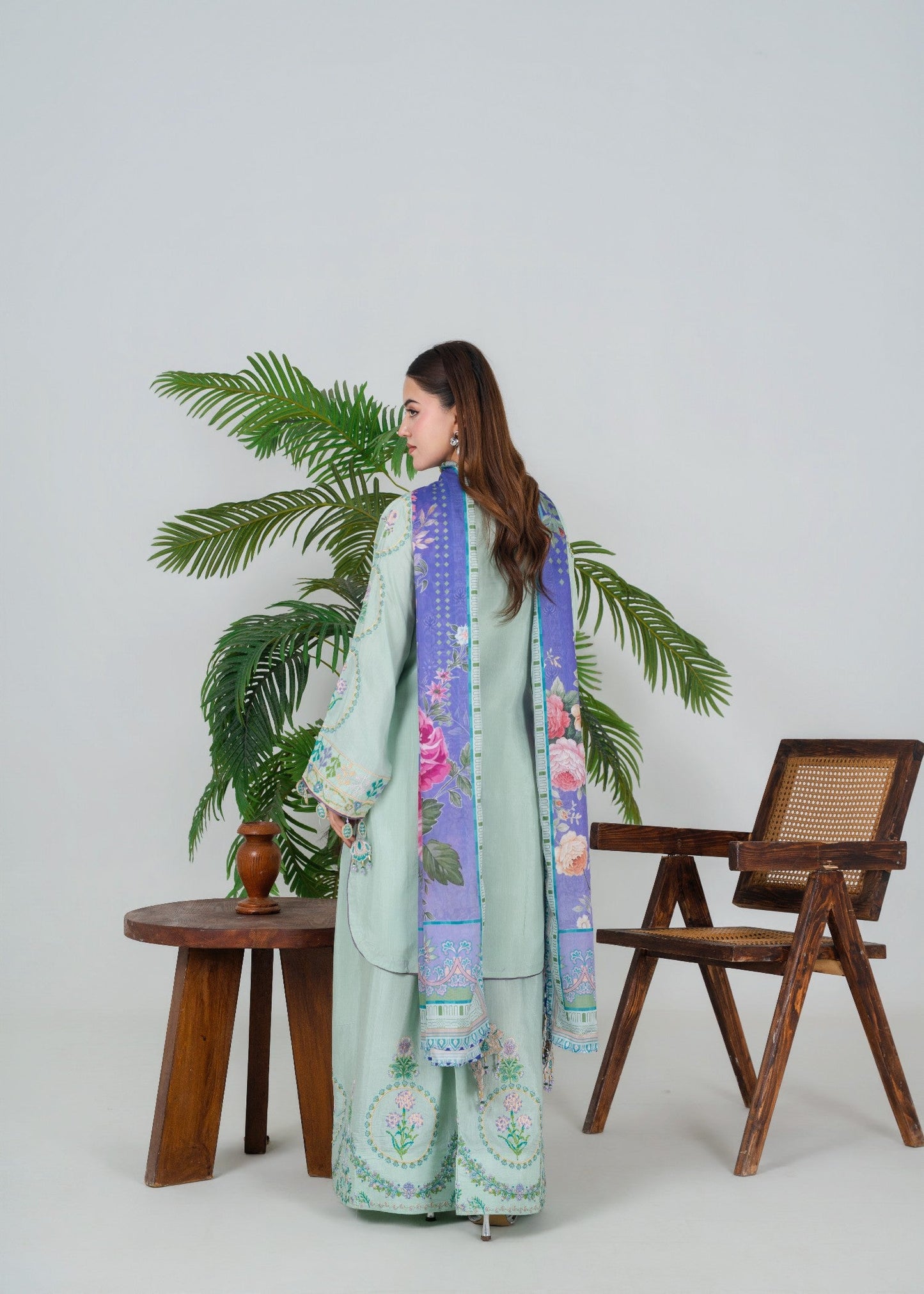 Pakistani Designer Tea Green Silk Salwar Kameez Online in KSA Riyadh Saudi Arabia Oman Bahrain Qatar