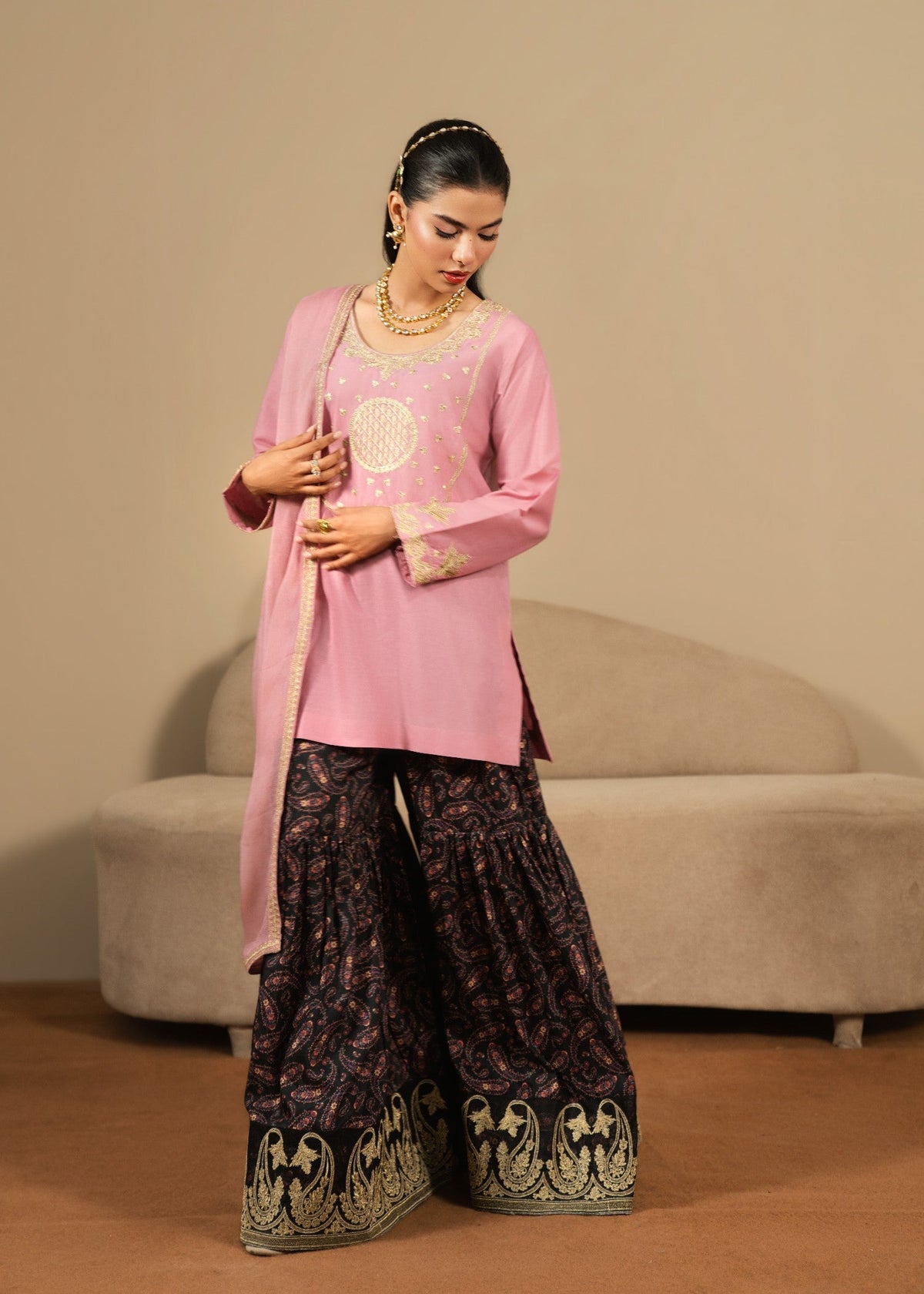 Pakistani Designer Tea Rose Pink Gharara Online in KSA Riyadh Saudi Arabia Oman Bahrain Qatar