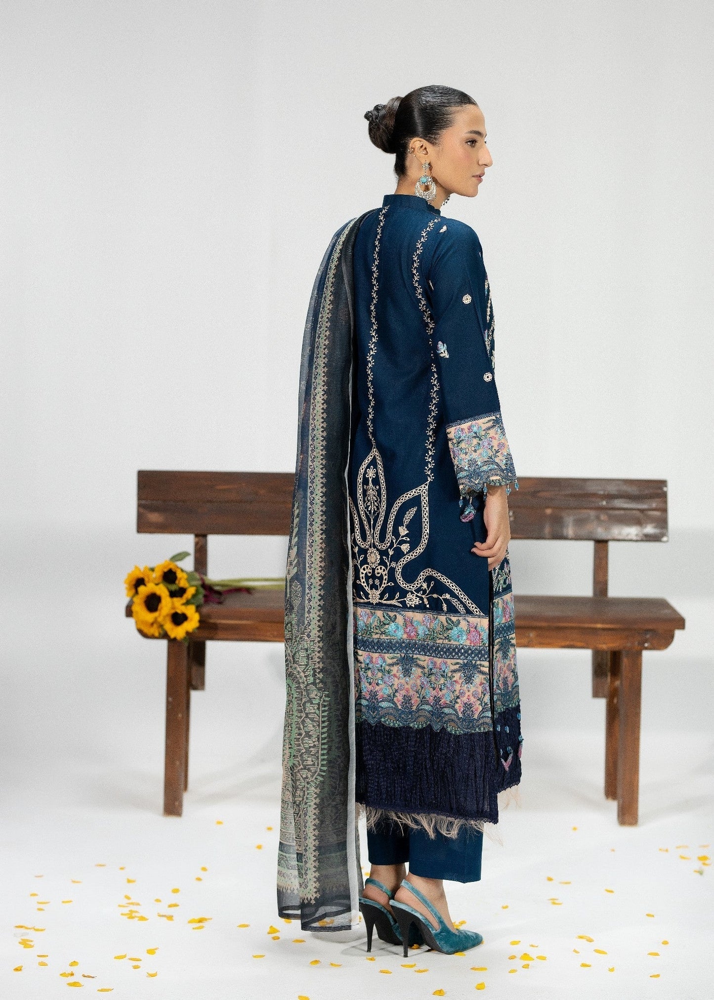 Pakistani Designer Teal Cotton Salwar Kameez Online in KSA Riyadh Saudi Arabia Oman Bahrain Qatar