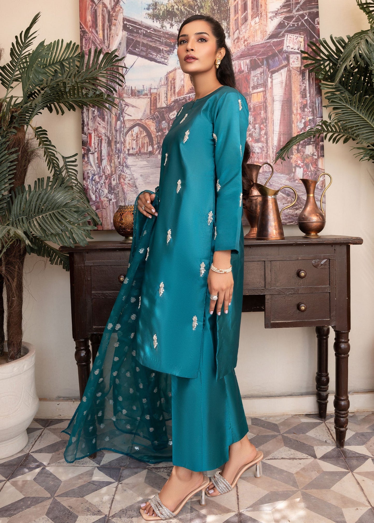 Pakistani Designer Teal Kattan Silk Salwar Kameez Online in KSA Riyadh Saudi Arabia Oman Bahrain Qatar