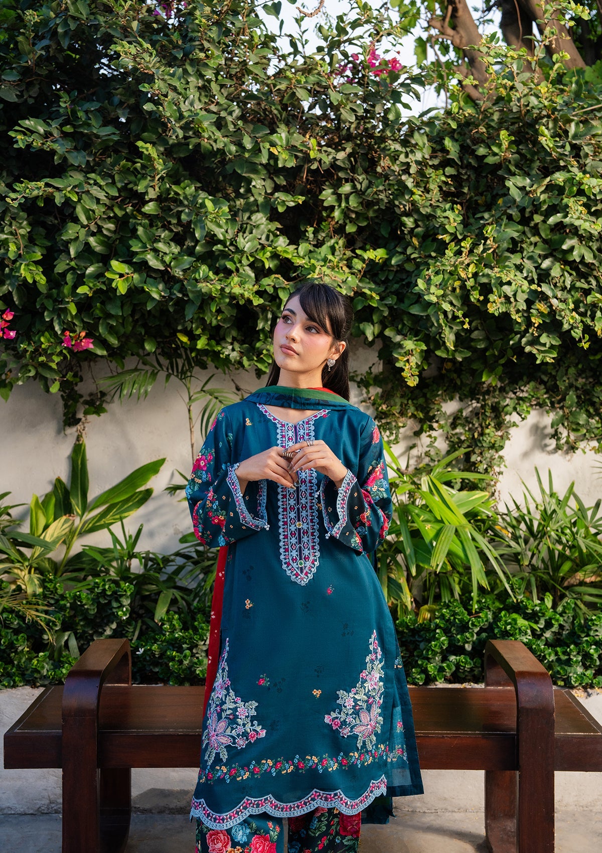 Pakistani Designer Teal Lawn Salwar Kameez Online in KSA Riyadh Saudi Arabia Oman Bahrain Qatar