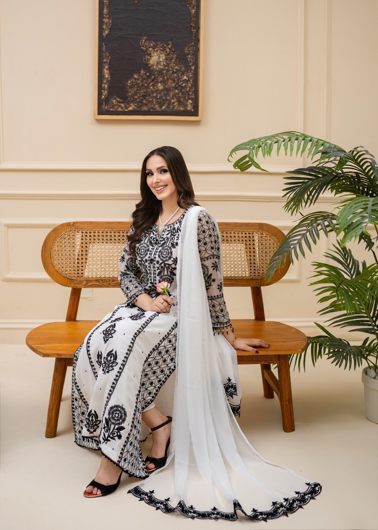 Pakistani Designer White Chiffon Embroidered Salwar Kameez Online in KSA Riyadh Saudi Arabia Oman Bahrain Qatar
