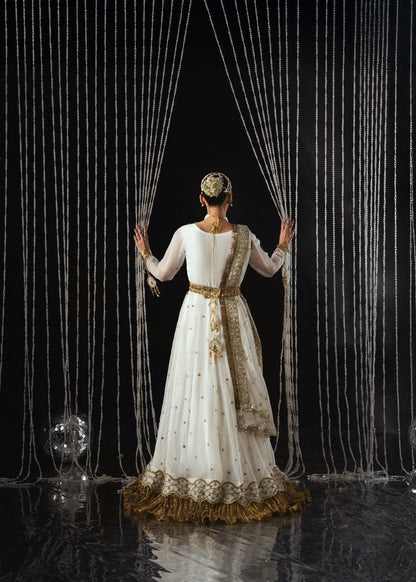 Pakistani Designer White Chiffon Salwar Kameez Online in KSA Riyadh Saudi Arabia Oman Bahrain Qatar