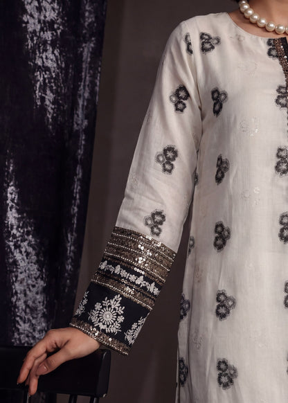 Pakistani Designer White Jacquard Shalwar Kameez Online in KSA Riyadh Saudi Arabia Oman Bahrain Qatar