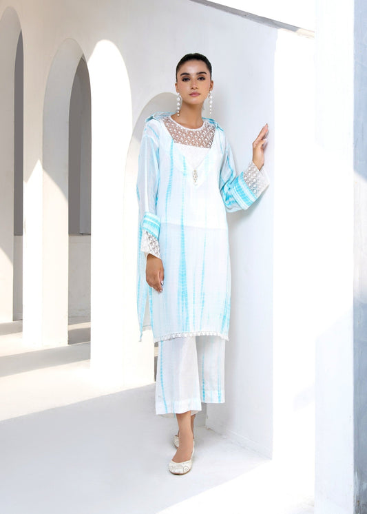 Pakistani Designer White Raw Silk Salwar Kameez Online in KSA Riyadh Saudi Arabia Oman Bahrain Qatar