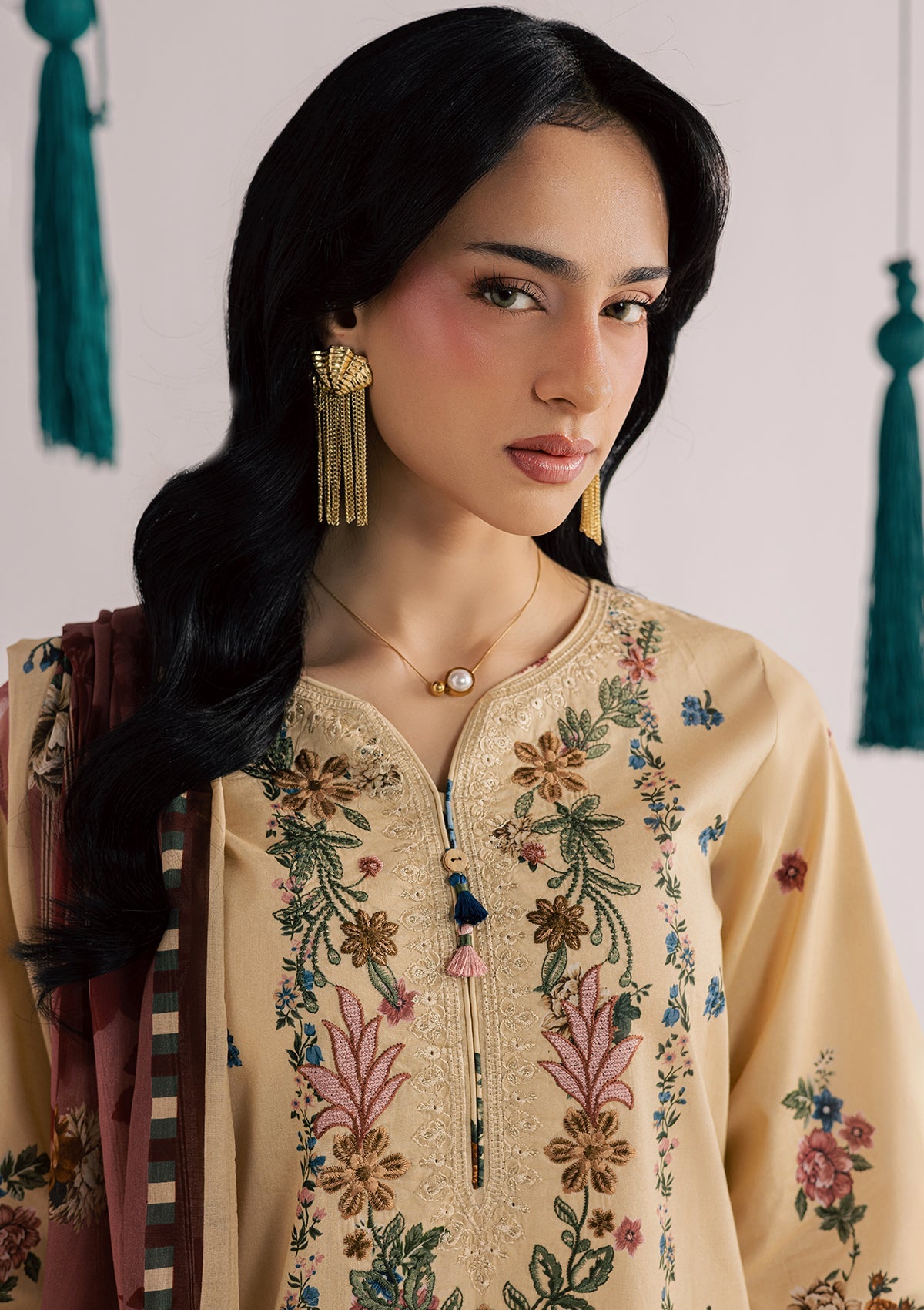 Pakistani Embroidered Beige Lawn Salwar Kameez Online in KSA Riyadh Saudi Arabia Oman Bahrain Qatar