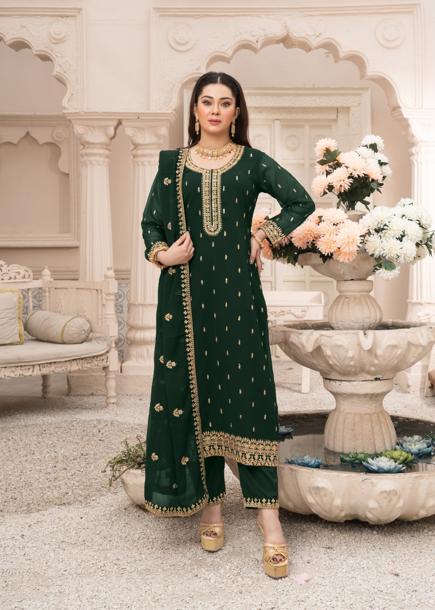 Pakistani Embroidered Chiffon Green Suit Online in KSA Riyadh Saudi Arabia Oman Bahrain Qatar