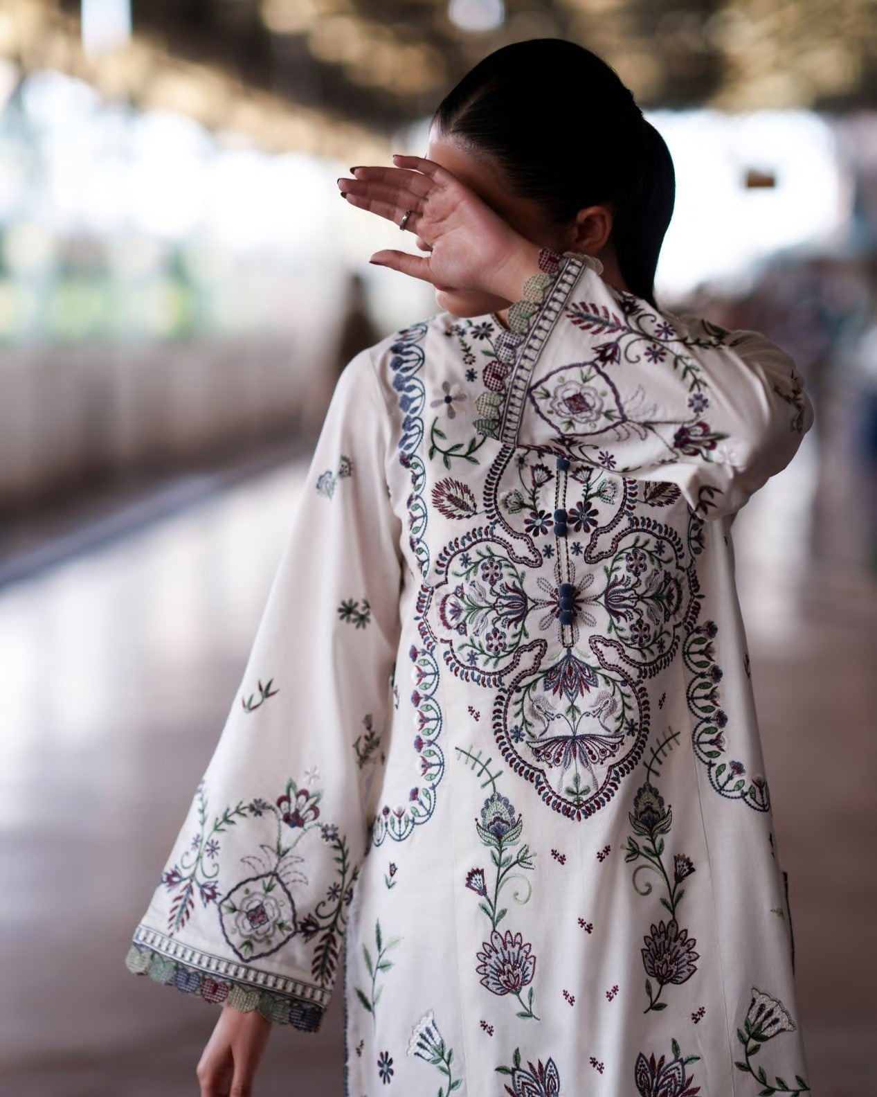 Pakistani Embroidered Cotton Lawn Suit Online in Sri Lanka India Australia