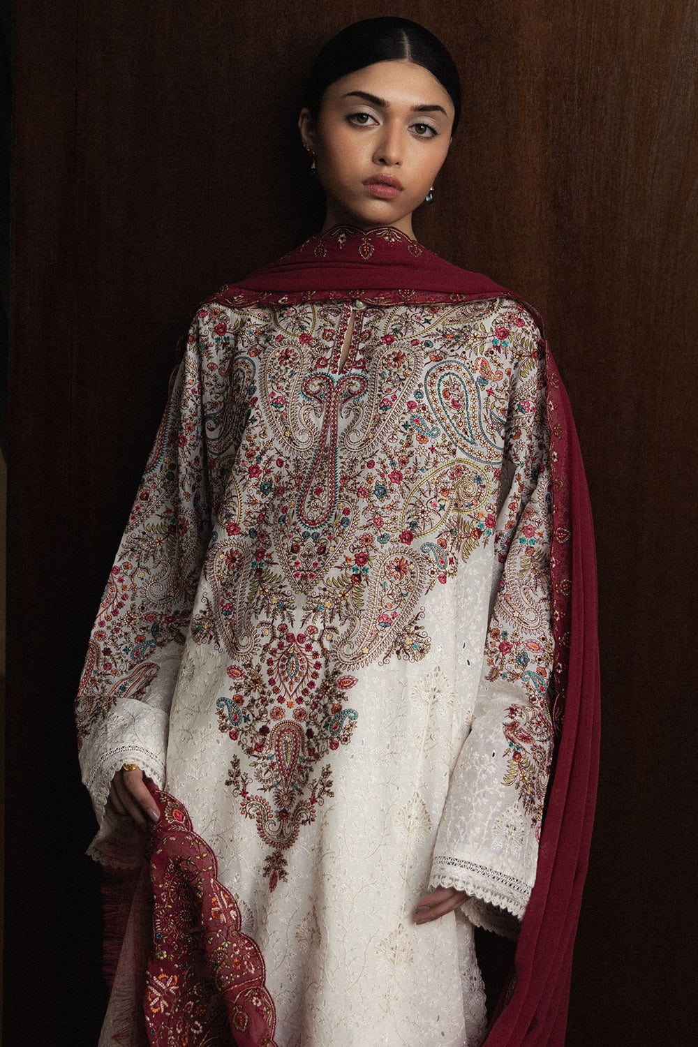 Pakistani Embroidered Lawn Shalwar Kameez Online in KSA Riyadh Saudi Arabia Oman Bahrain Qatar