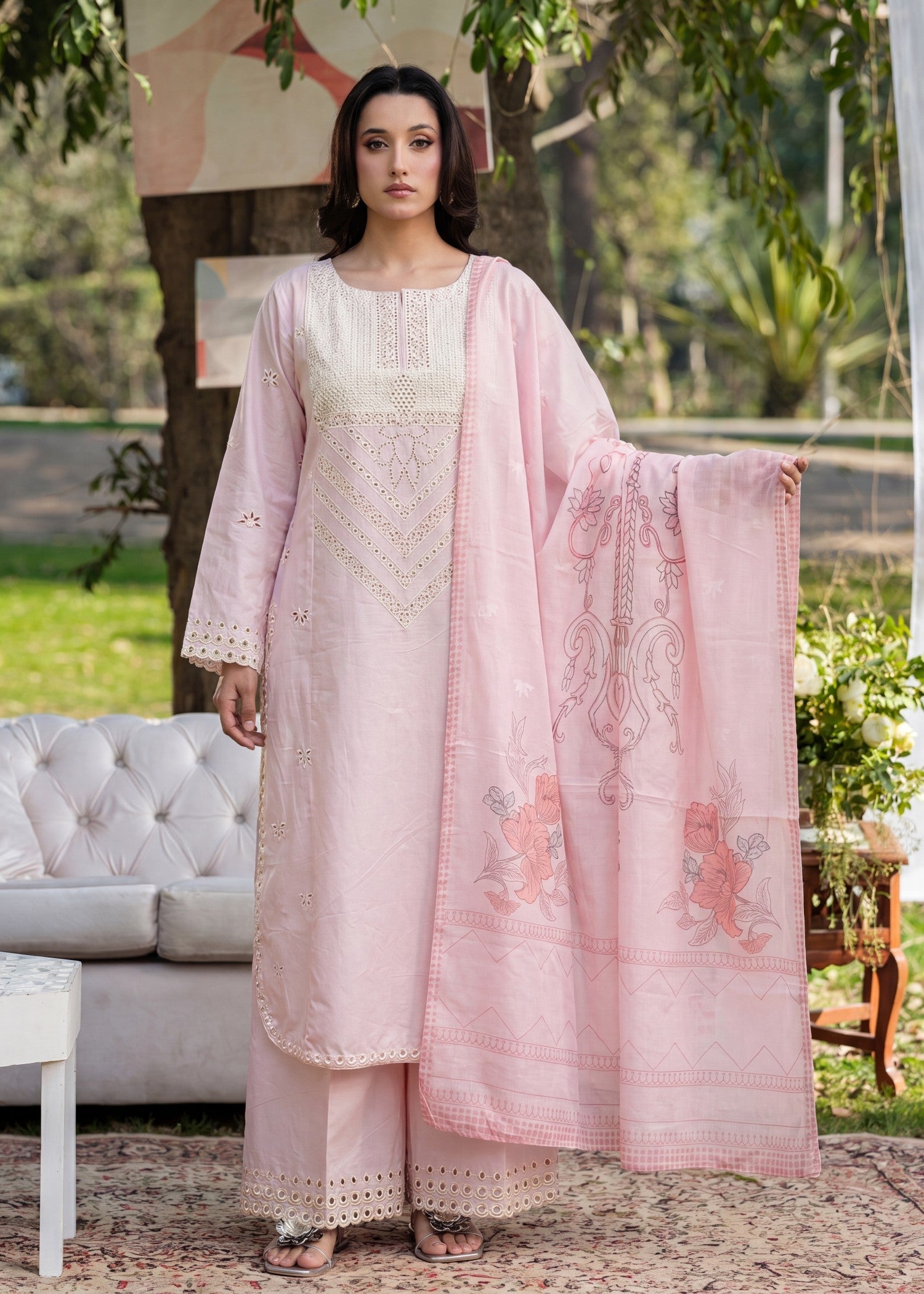 Pakistani Embroidered Lawn Suit for Women Online in Dubai UAE Abudhabi Ajman Sharjah