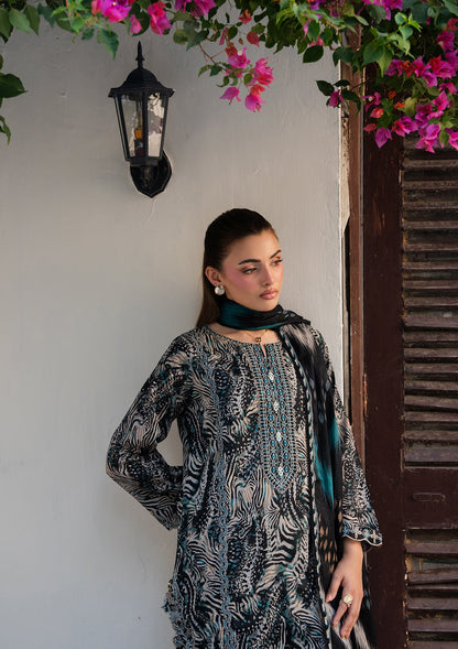 Pakistani Embroidered Lawn Suit for Women Online in KSA Riyadh Saudi Arabia Oman Bahrain Qatar