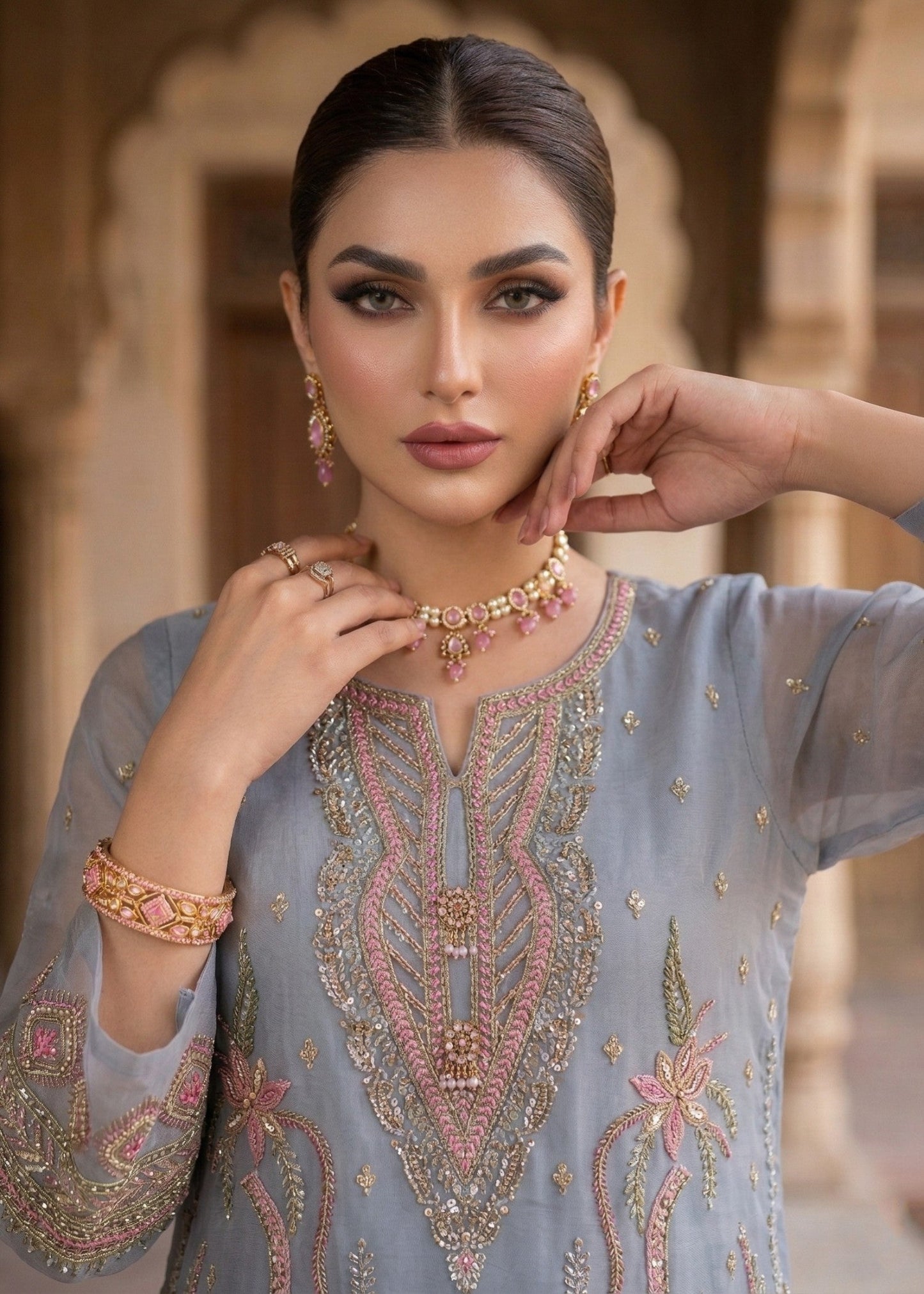 Pakistani Embroidered Organza 3 Piece Suit Online in KSA Riyadh Saudi Arabia Oman Bahrain Qatar