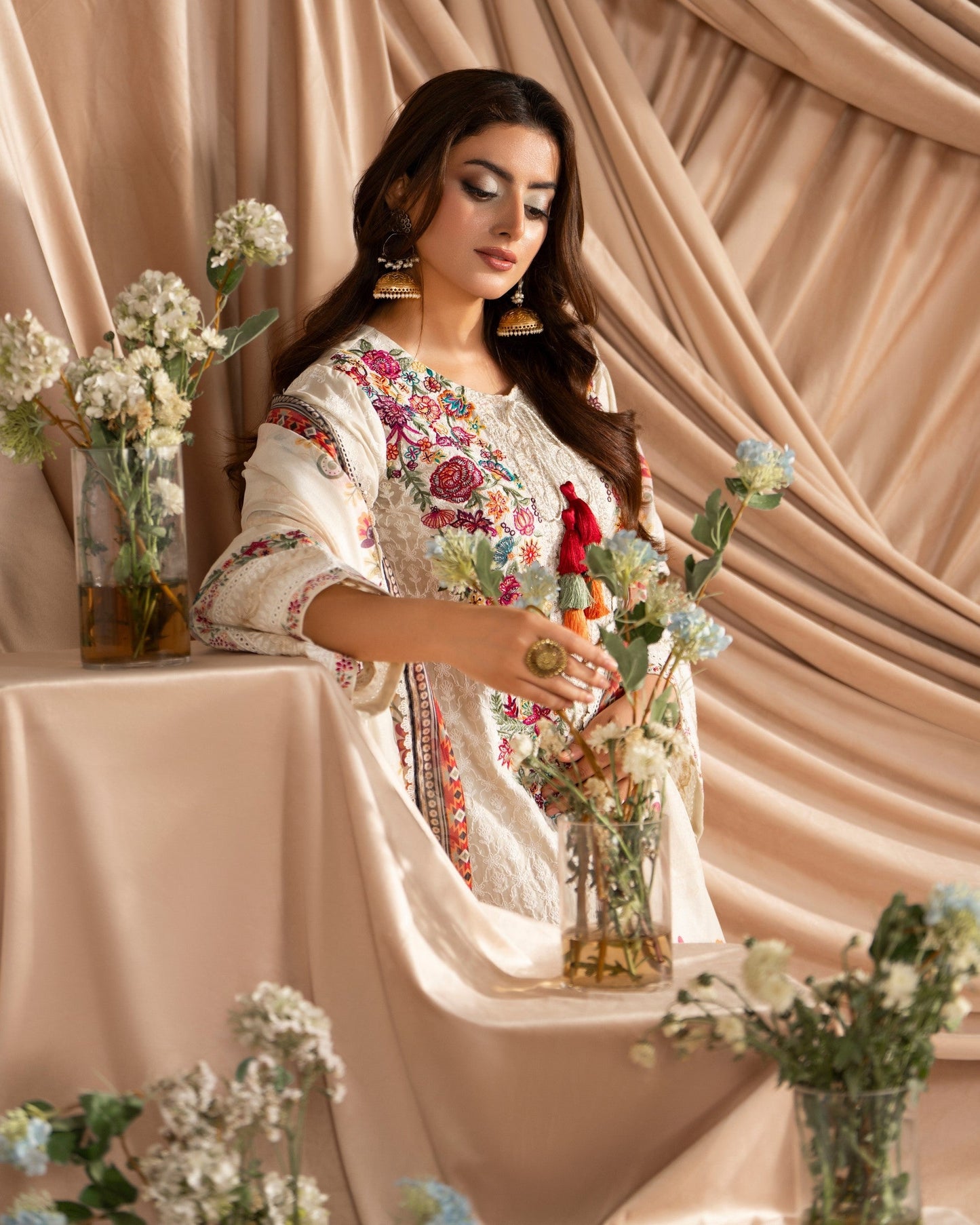 Pakistani Embroidered Silk Suit Online in KSA Riyadh Saudi Arabia Oman Bahrain Qatar