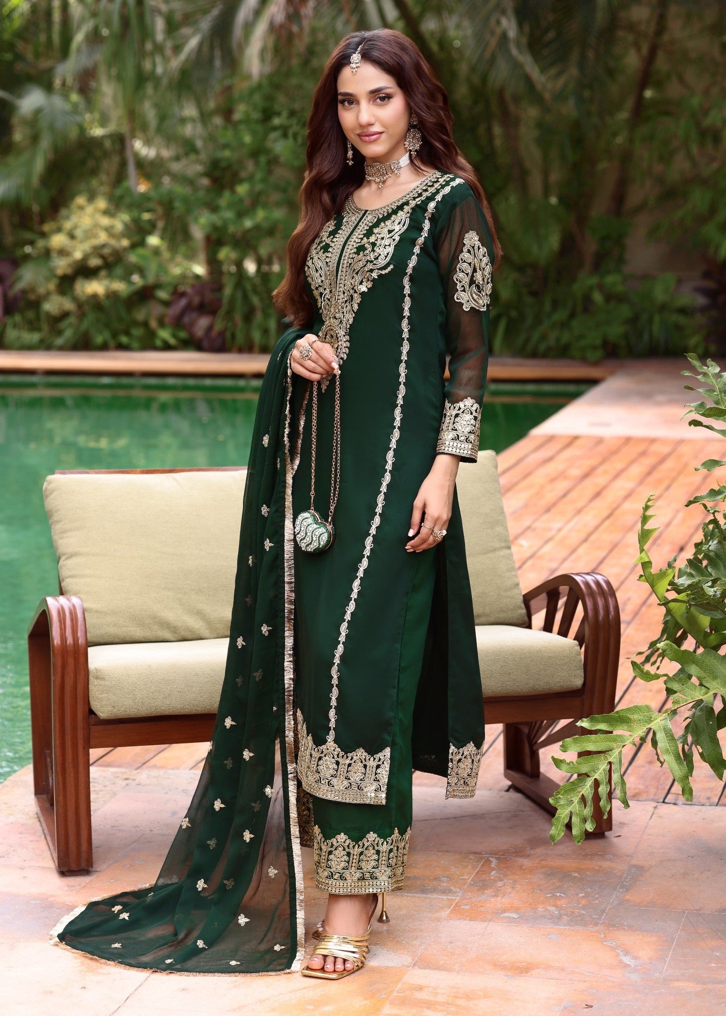 Pakistani Festive Wear Chiffon Suit Online in KSA Riyadh Saudi Arabia Oman Bahrain Qatar