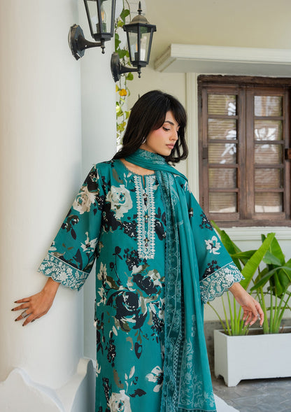 Pakistani Green Lawn Embroidered Suit Online in KSA Riyadh Saudi Arabia Oman Bahrain Qatar