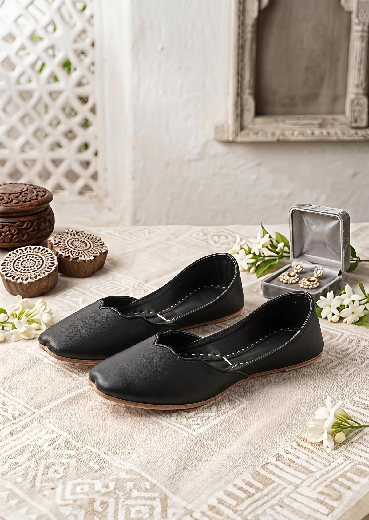 Pakistani Khussa Footwear Online in UK USA Canada