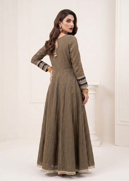 Pakistani Lawn Embroidered Festive Outfit Online in KSA Riyadh Saudi Arabia Oman Bahrain Qatar