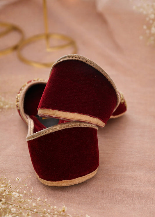 Pakistani Maroon Velvet Mojari Online in UK USA Canada