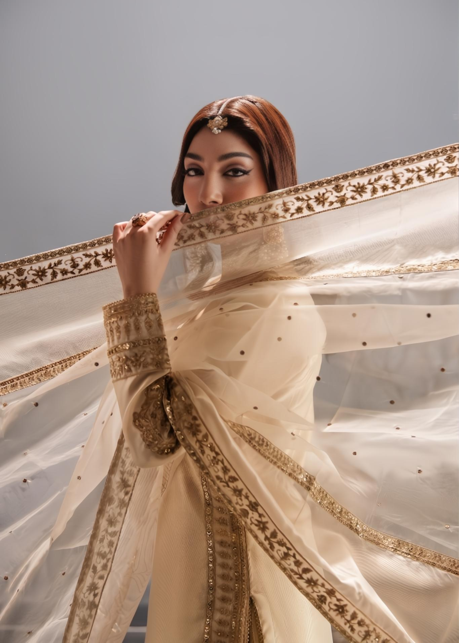 Pakistani Party Wear Tissue Suit with Organza Dupatta Online in KSA Riyadh Saudi Arabia Oman Bahrain Qatar