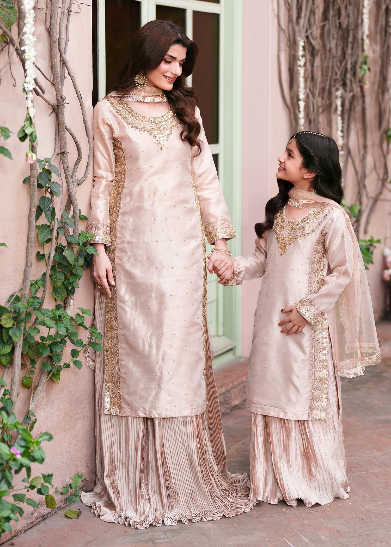 Pakistani Pastel Pink Silk Wedding Guest Lehenga Online in KSA Riyadh Saudi Arabia Oman Bahrain Qatar