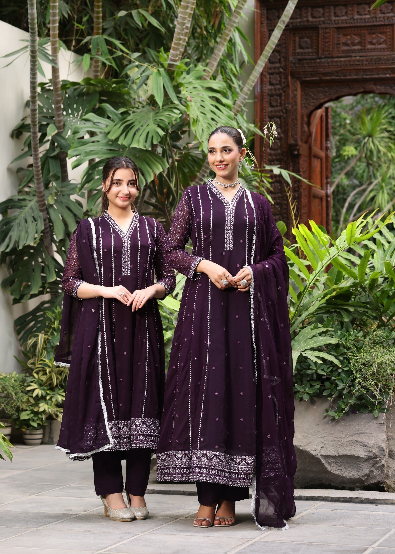 Pakistani Purple Embroidered Chiffon Party Wear Suit Online in KSA Riyadh Saudi Arabia Oman Bahrain Qatar