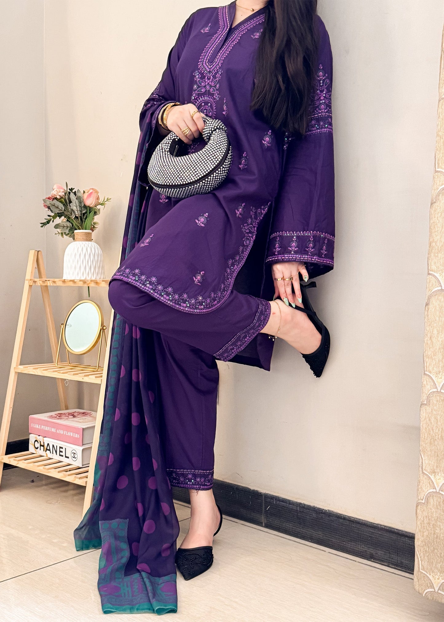 Pakistani Purple Embroidered Lawn Suit Online in KSA Riyadh Saudi Arabia Oman Bahrain Qatar