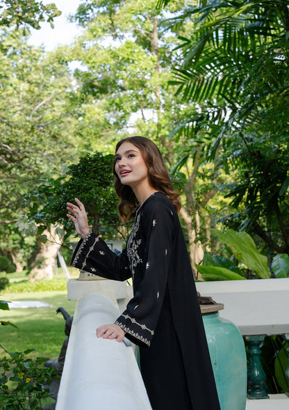 Black Embroidered Khaddar Kurta Set Online in Sri Lanka India Australia