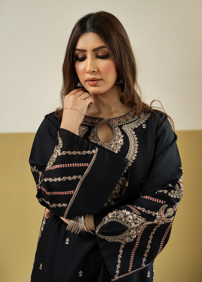 Ladies Black Embroidered Lawn Kurta Set Online in UK USA Canada