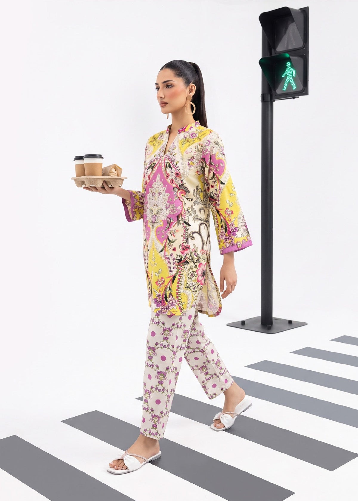 Pakistani Salwar Kameez Multi Slub Lawn Printed Kurta Set Online in KSA Riyadh Saudi Arabia Oman Bahrain Qatar