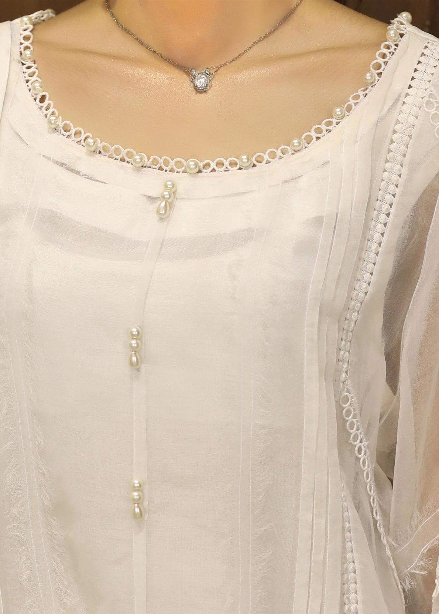 Pakistani White Organza Embellished Suit Online in KSA Riyadh Saudi Arabia Oman Bahrain Qatar