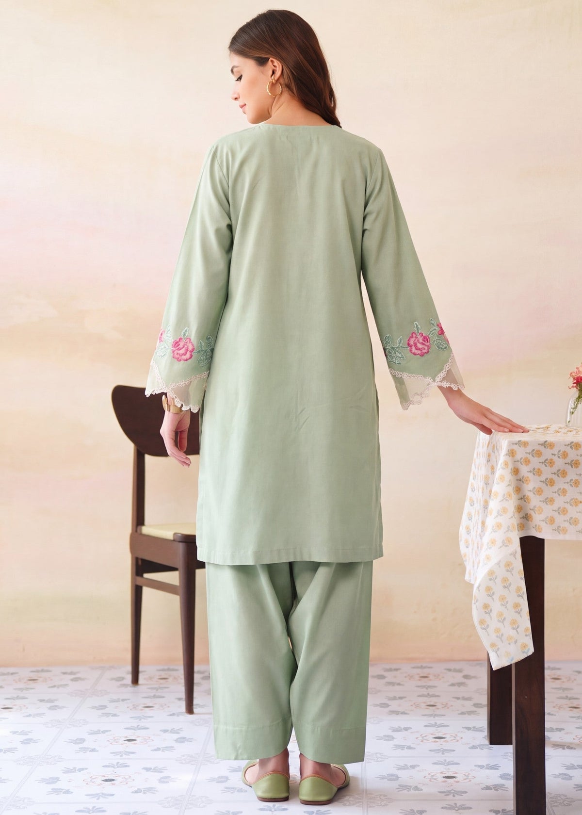 Pakistani Winter Wear Tea Green Dhanak Kurta Set Online in KSA Riyadh Saudi Arabia Oman Bahrain Qatar
