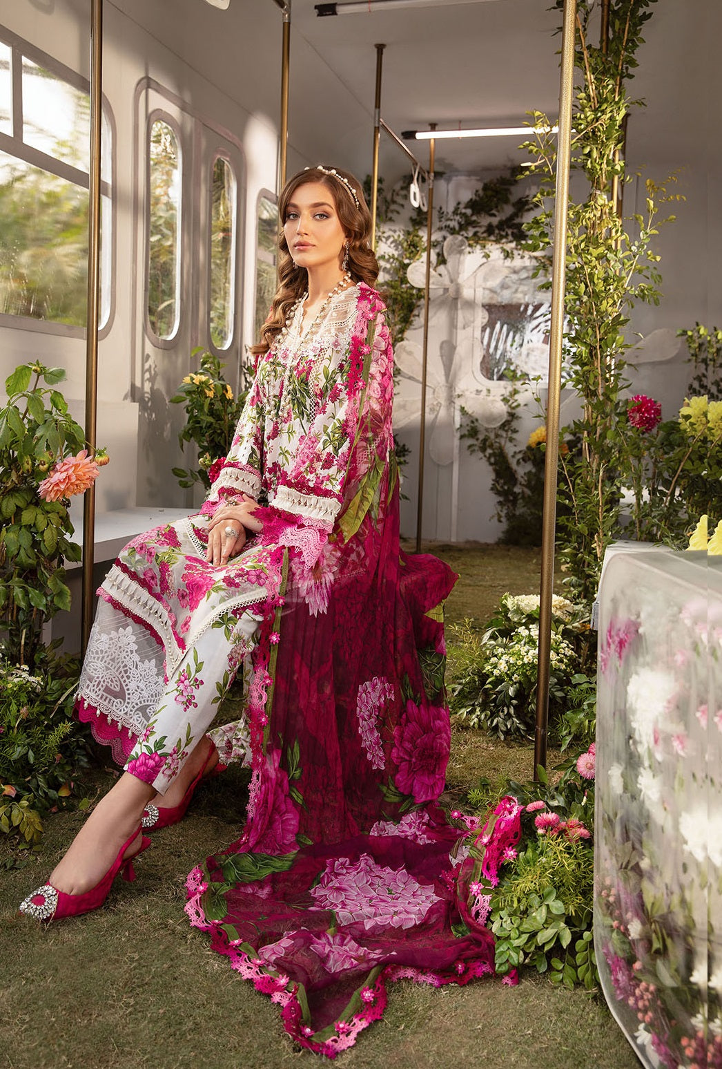 Pure Lawn Suit with Chiffon Dupatta