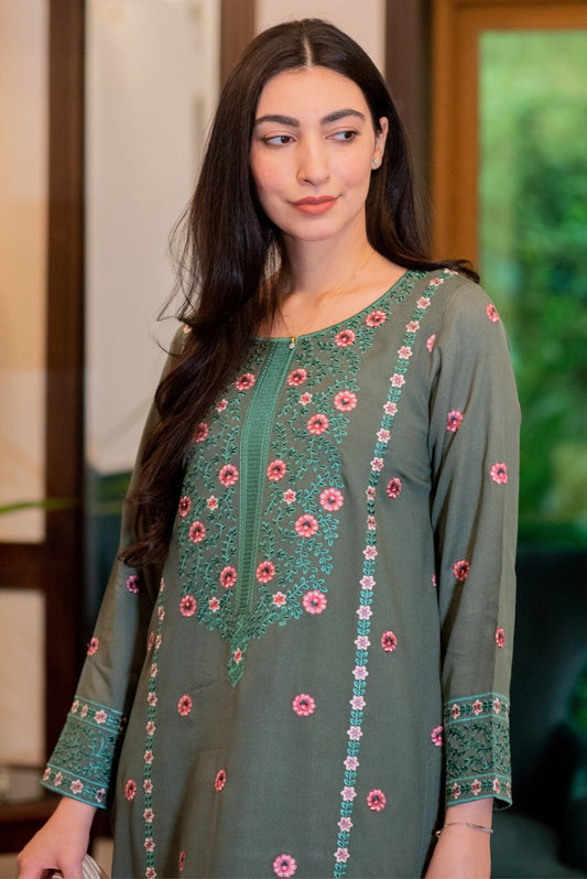 Embroidered Kurta with Trousers