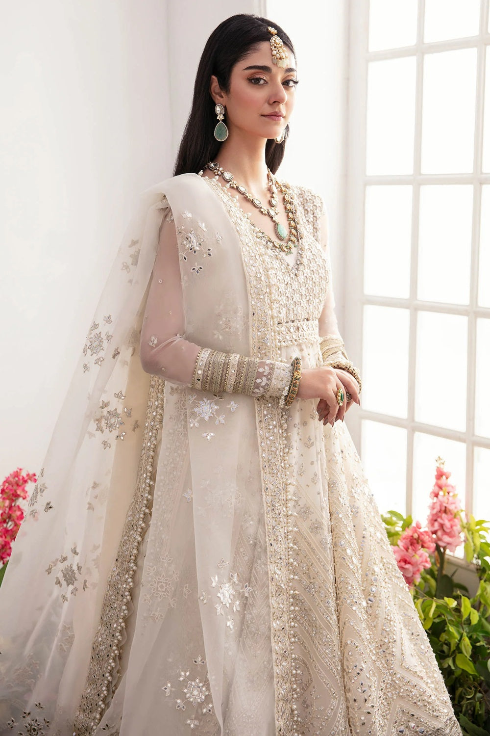 Pearl White Embroidered Lehenga / Anarkali