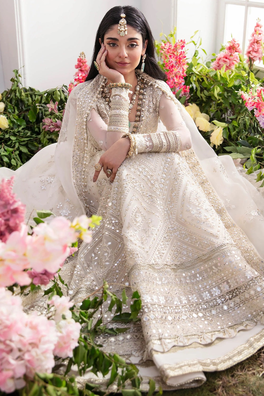 Pearl White Embroidered Lehenga / Anarkali