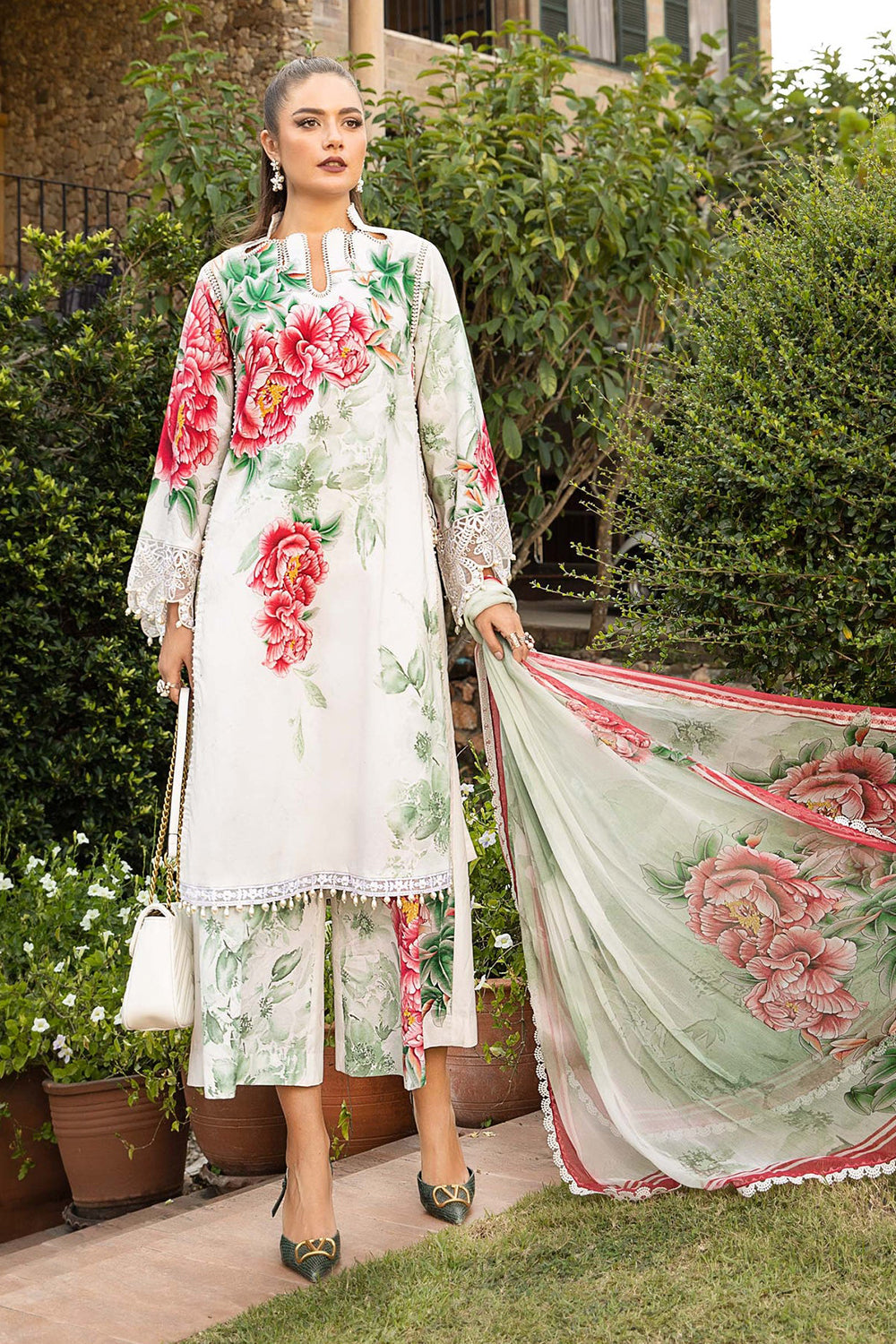 Pakistani lawn suits 2025 with chiffon dupatta