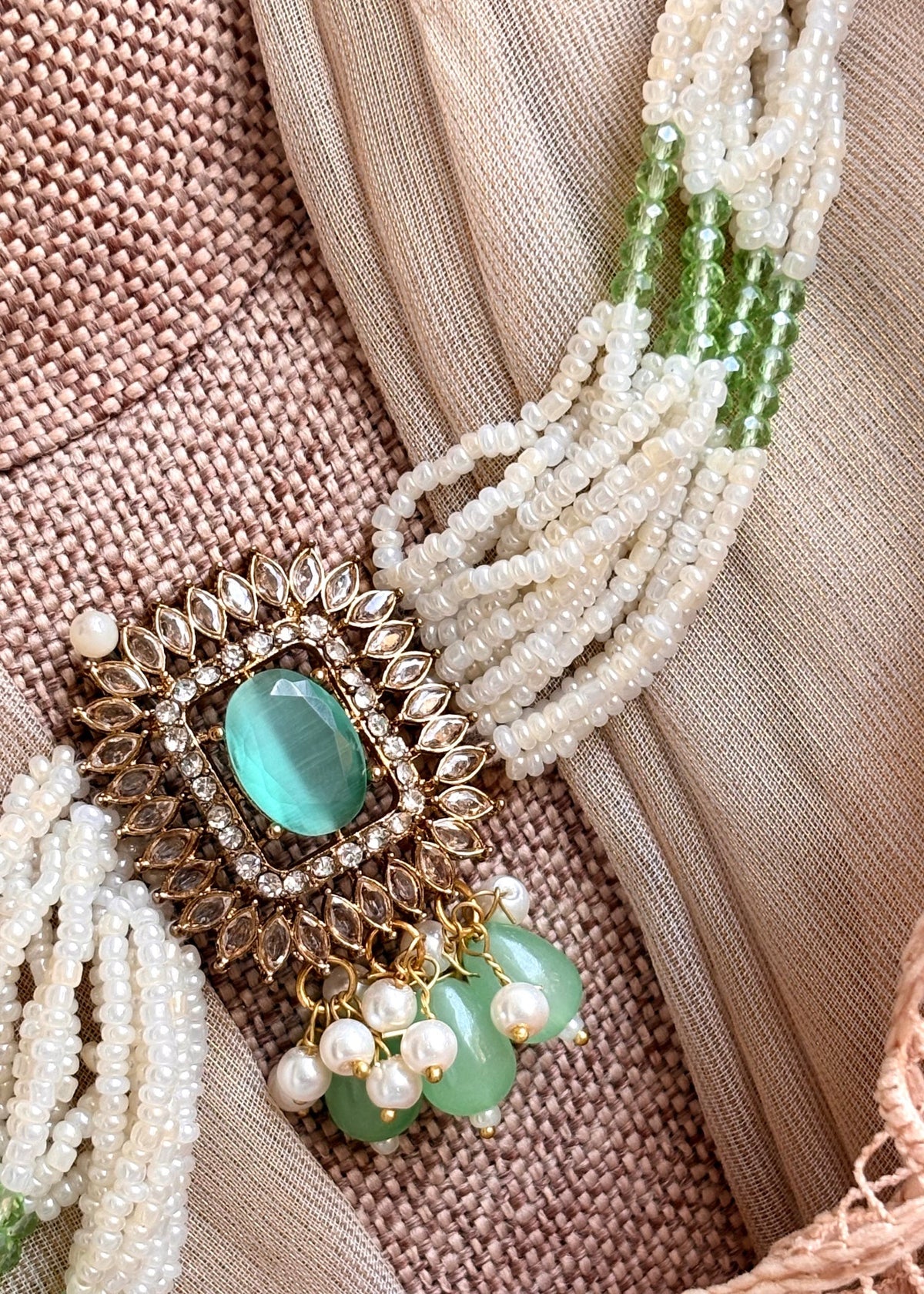Pastel Mint Choker Necklace Set for Mehndi Online in KSA Riyadh Saudi Arabia Oman Bahrain Qatar