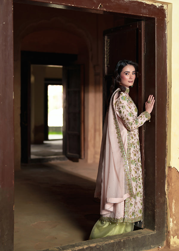 Pastel Pink Embroidered Wedding Suit Online in KSA Riyadh Saudi Arabia Oman Bahrain Qatar