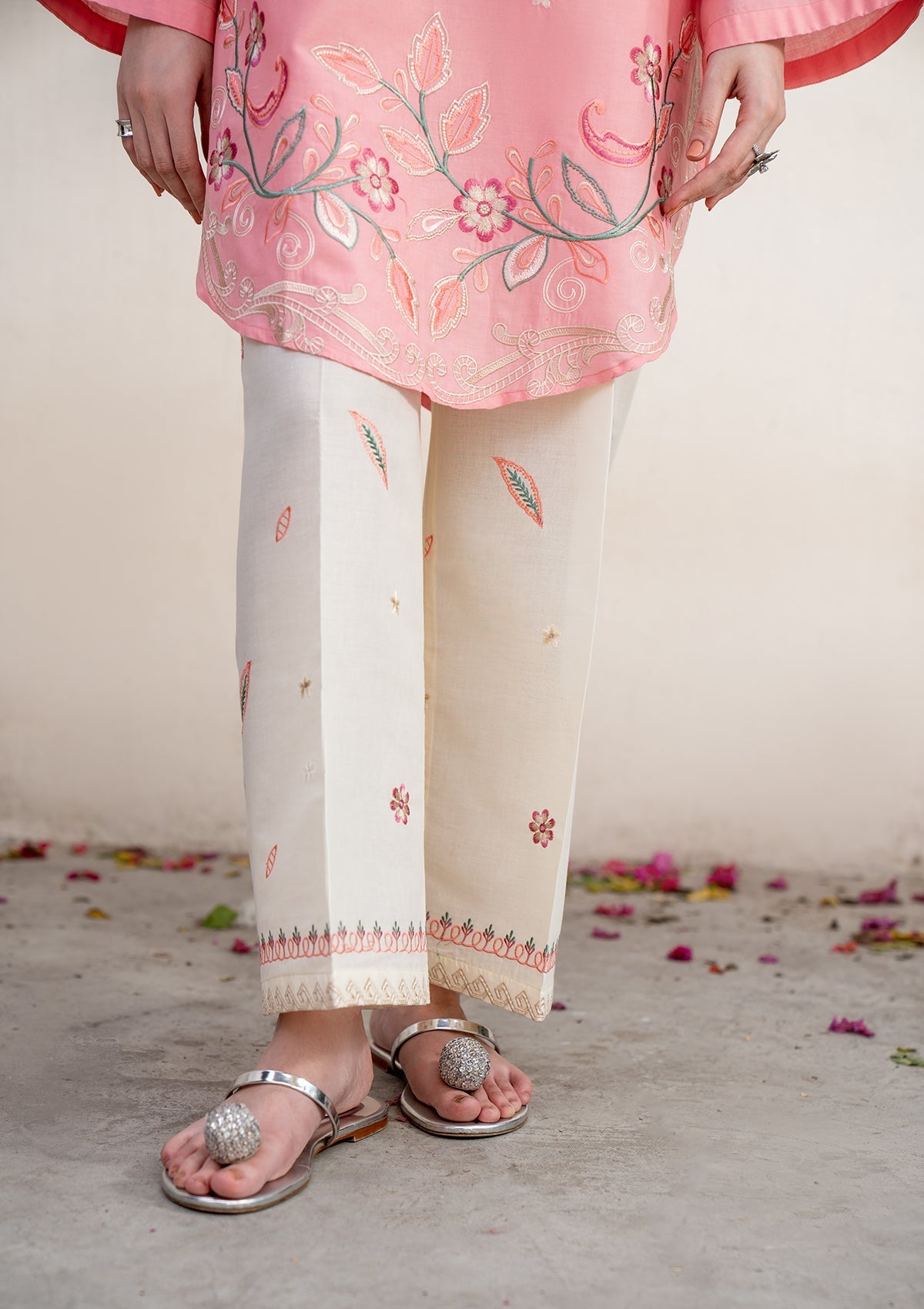 Peach Embroidered Cotton Pret Suit Online in KSA Riyadh Saudi Arabia Oman Bahrain Qatar