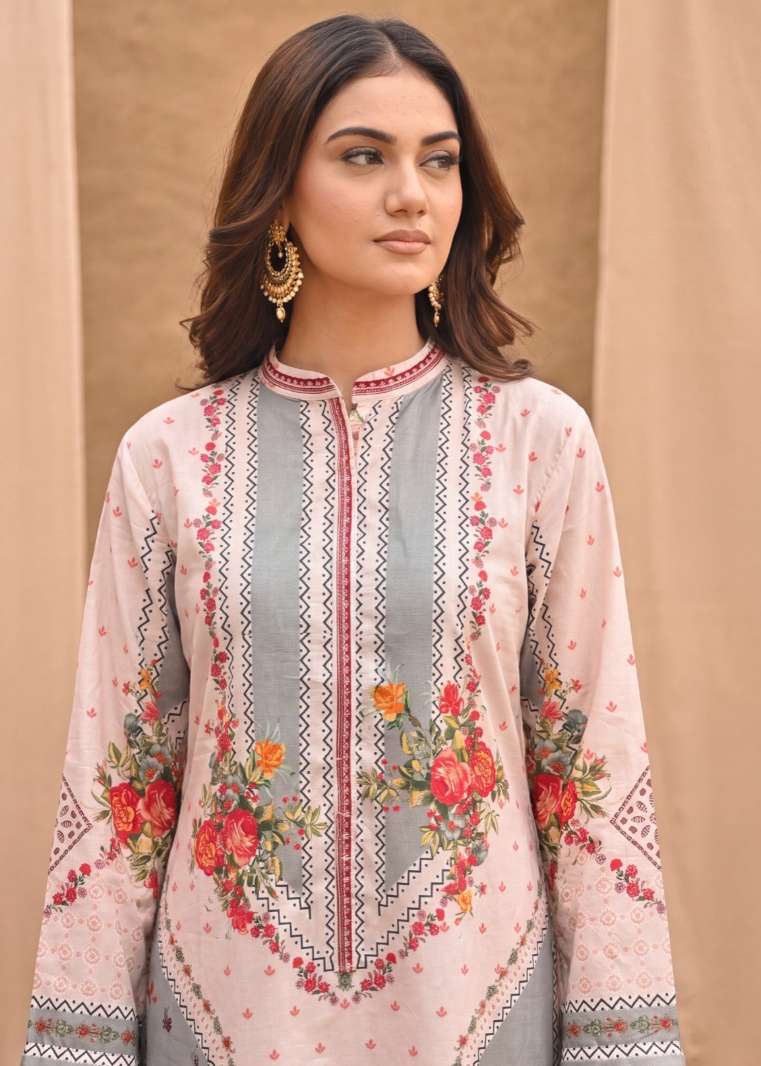 Peach Pink Embroidered Lawn Kurta with Plazzo Online in Dubai UAE Abudhabi Ajman Sharjah